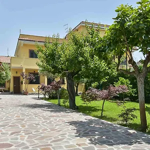 A Casa Di Titty פיומיצ'ינו