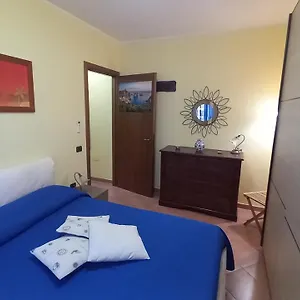 Domus Claudio Apartment